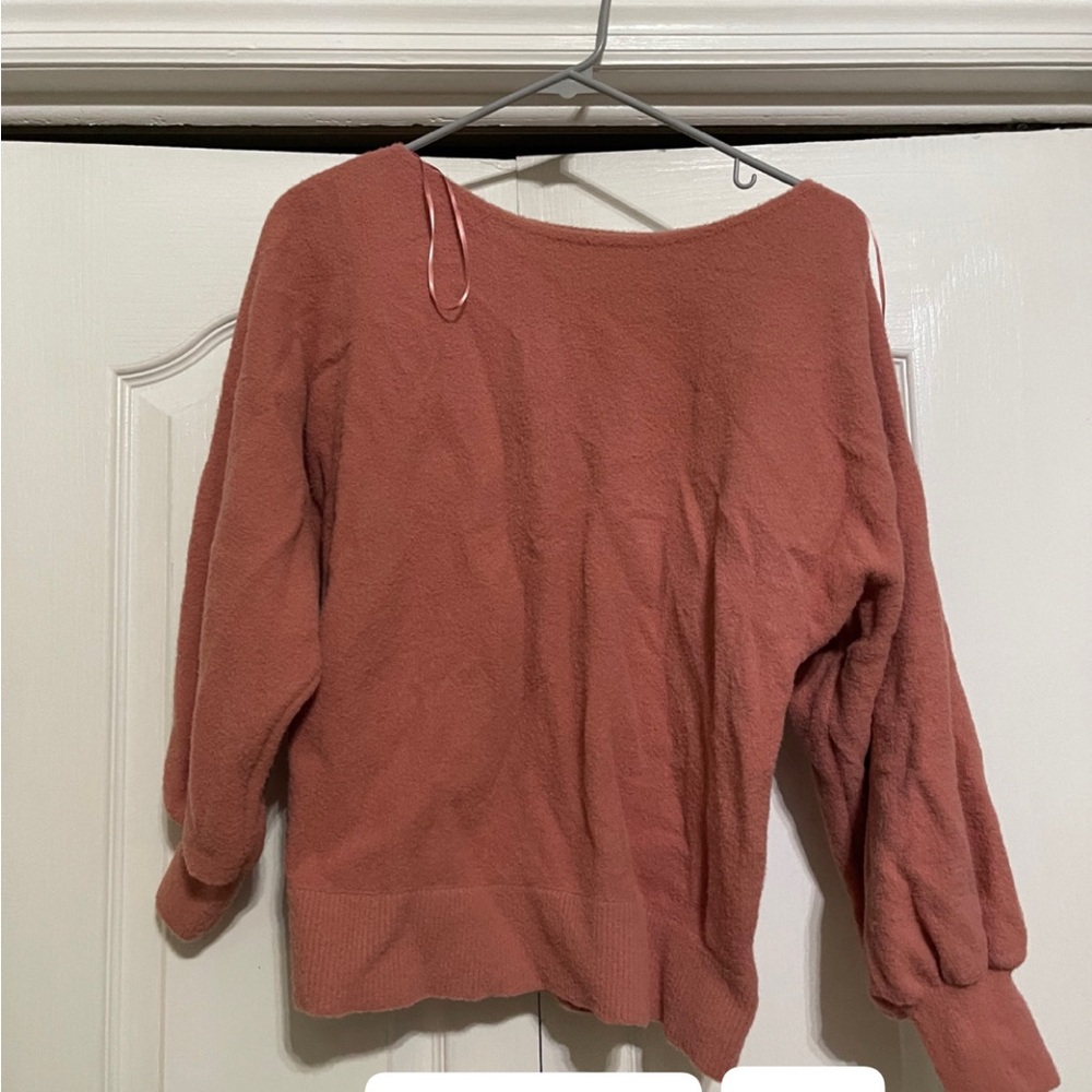 Women's Pink Sweater